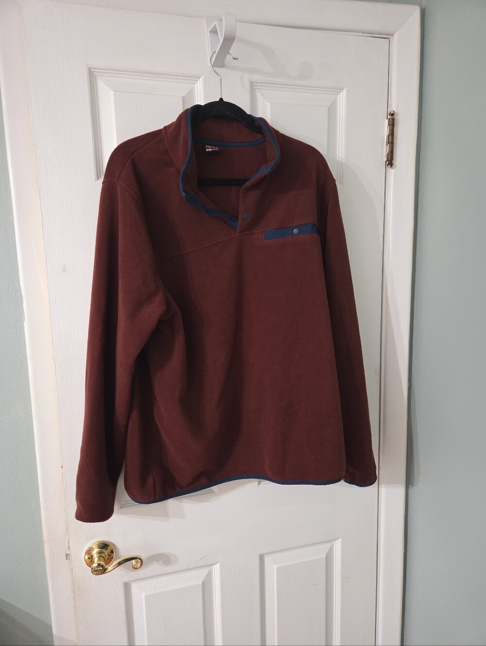 32 Degrees Heat Men's Rust Fleece Pullover with Contrast Trim.  XL